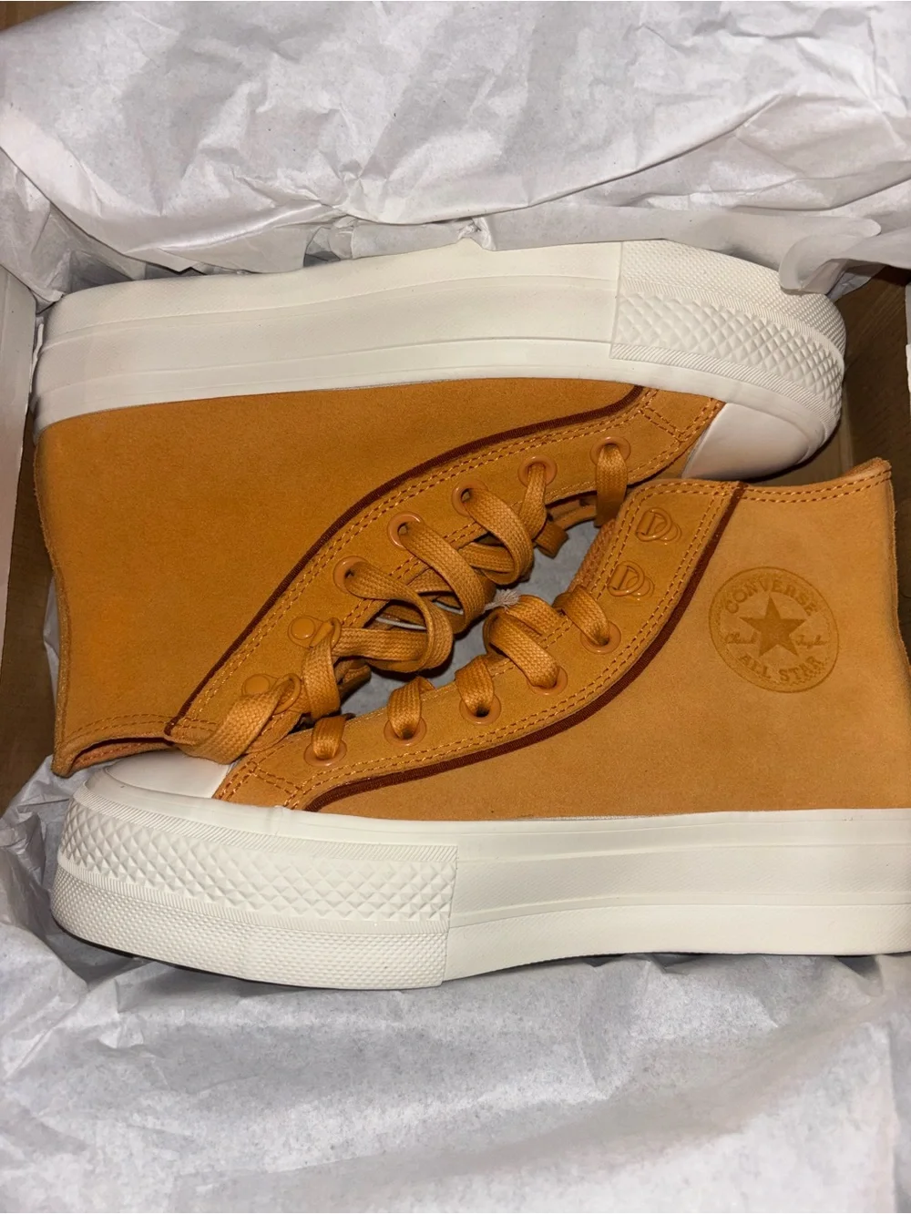 Converse platform high